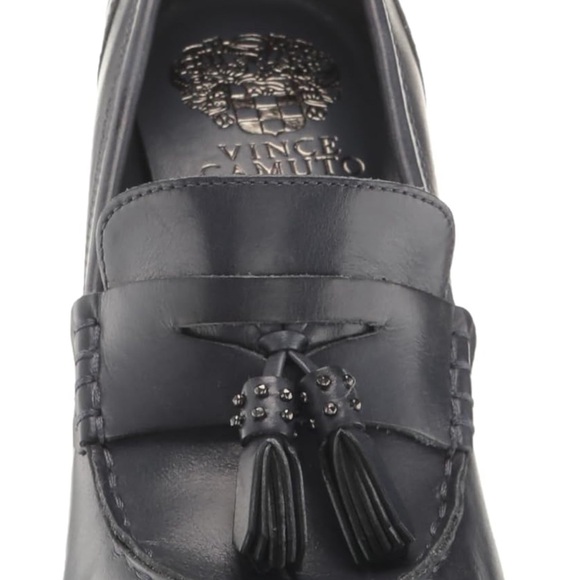 VINCE CAMUTO - Cefinlyn Shoes - Picture 4 of 5